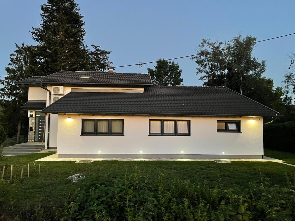 Pampas Apartments Mreznica Duga Resa Eksteriør billede