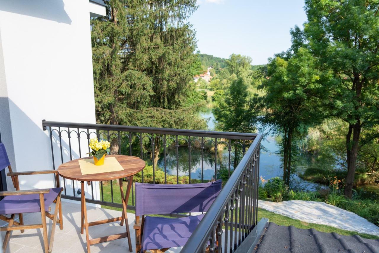 Pampas Apartments Mreznica Duga Resa Eksteriør billede